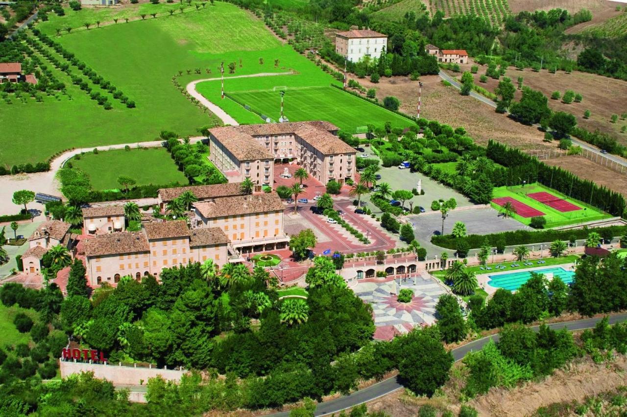 Hotel Casale Colli del Tronto Exterior photo