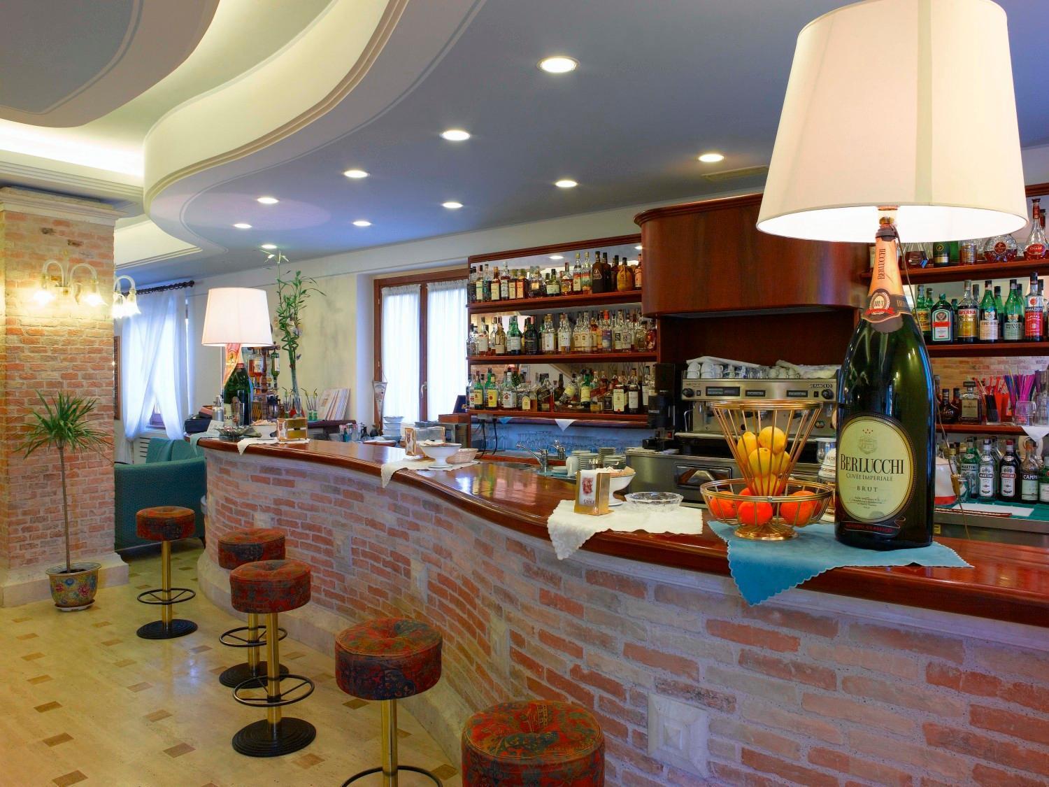 Hotel Casale Colli del Tronto Exterior photo