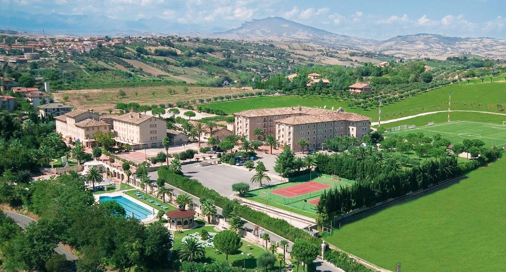 Hotel Casale Colli del Tronto Exterior photo