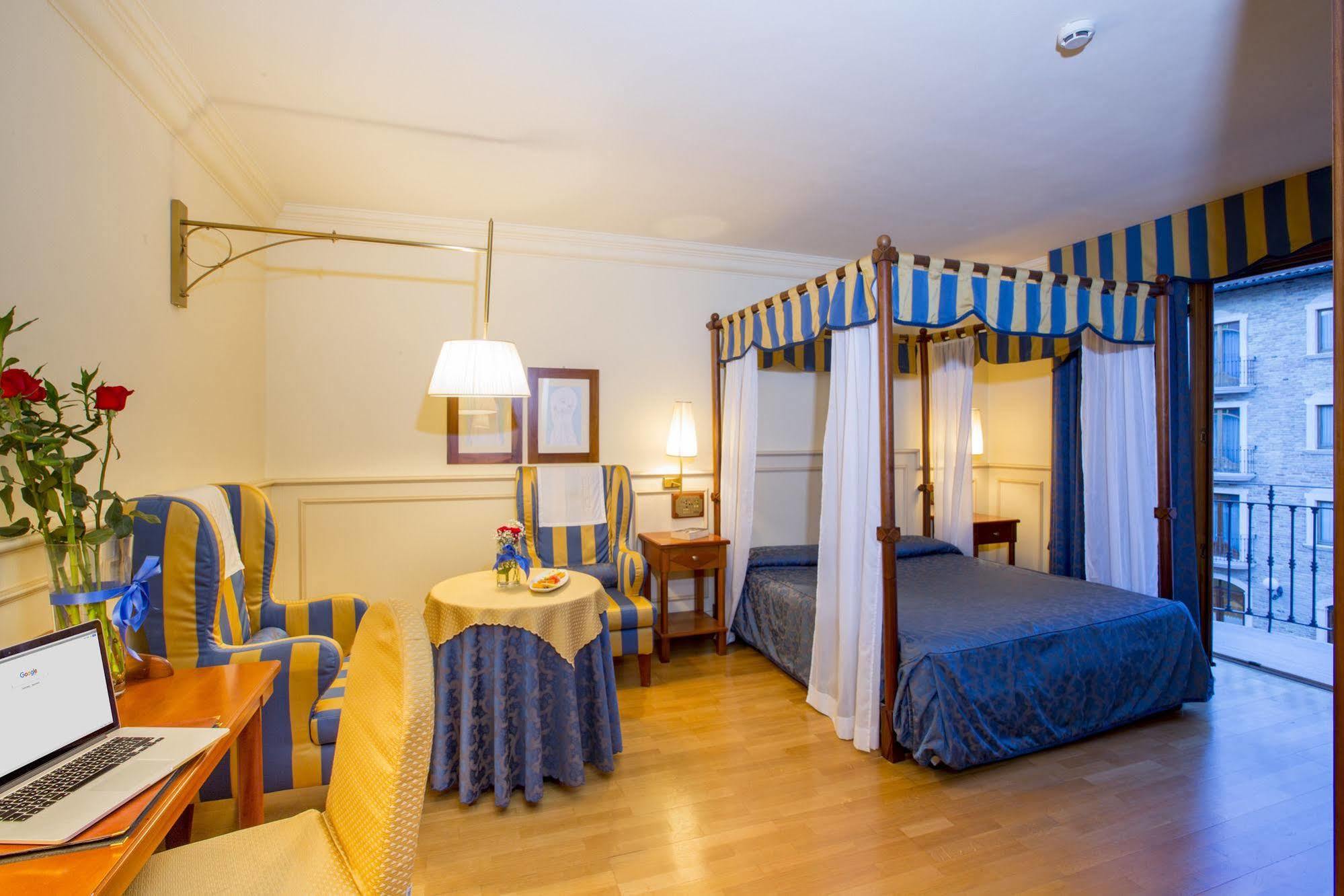 Hotel Casale Colli del Tronto Exterior photo