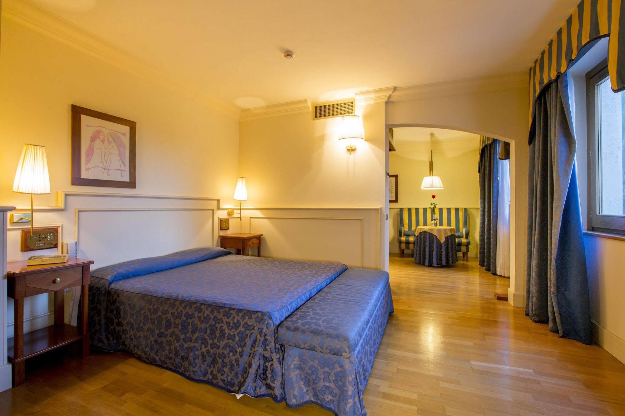 Hotel Casale Colli del Tronto Exterior photo