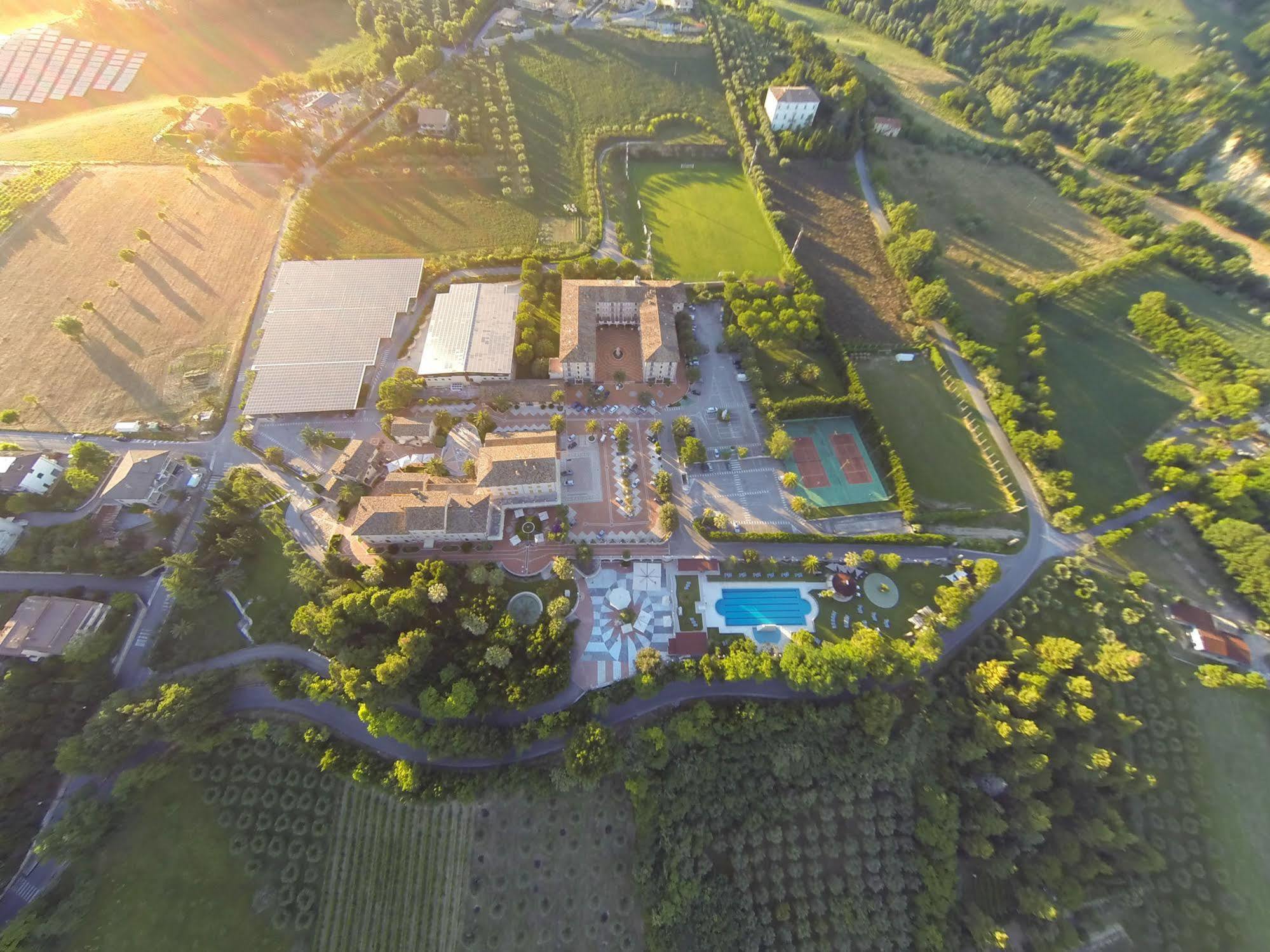 Hotel Casale Colli del Tronto Exterior photo